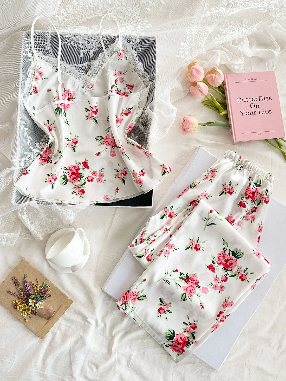 Women’s Romantic Printed Two-Piece Set