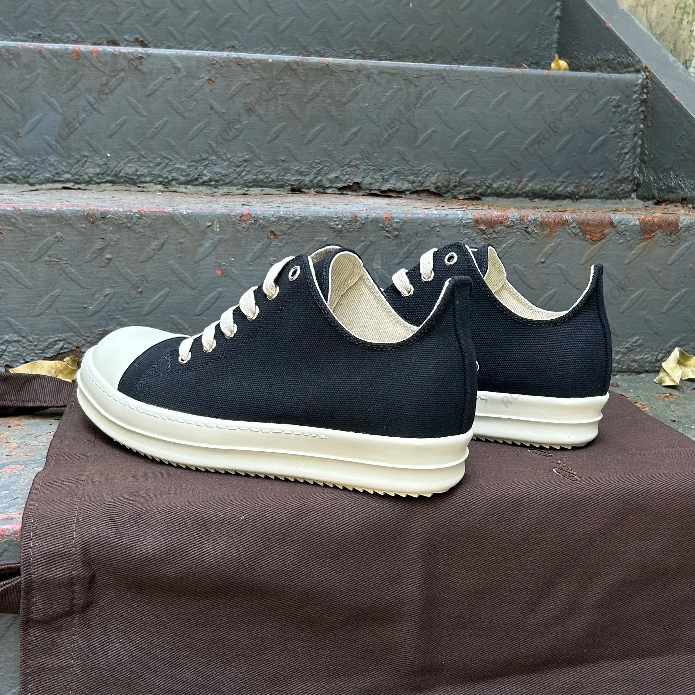 Classic Designer Men Shoe Casual